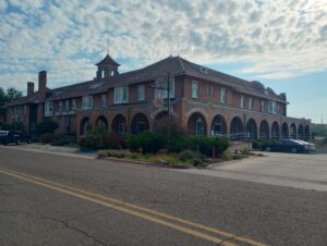 Casta&ntilde;eda Hotel Railroad District